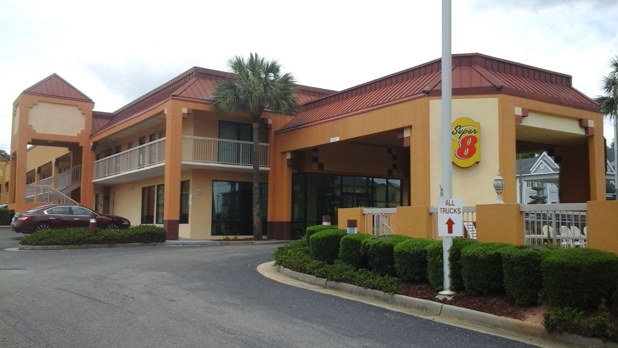 Super 8 By Wyndham Mobile/Tillmans Corner Motel Exterior foto